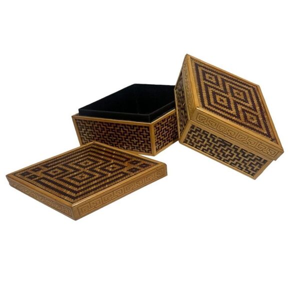 Vintage Chinese Rattan Nesting Boxes (2) - Picture 2 of 7